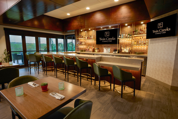 Twin Creeks Country Club clubhouse and dining